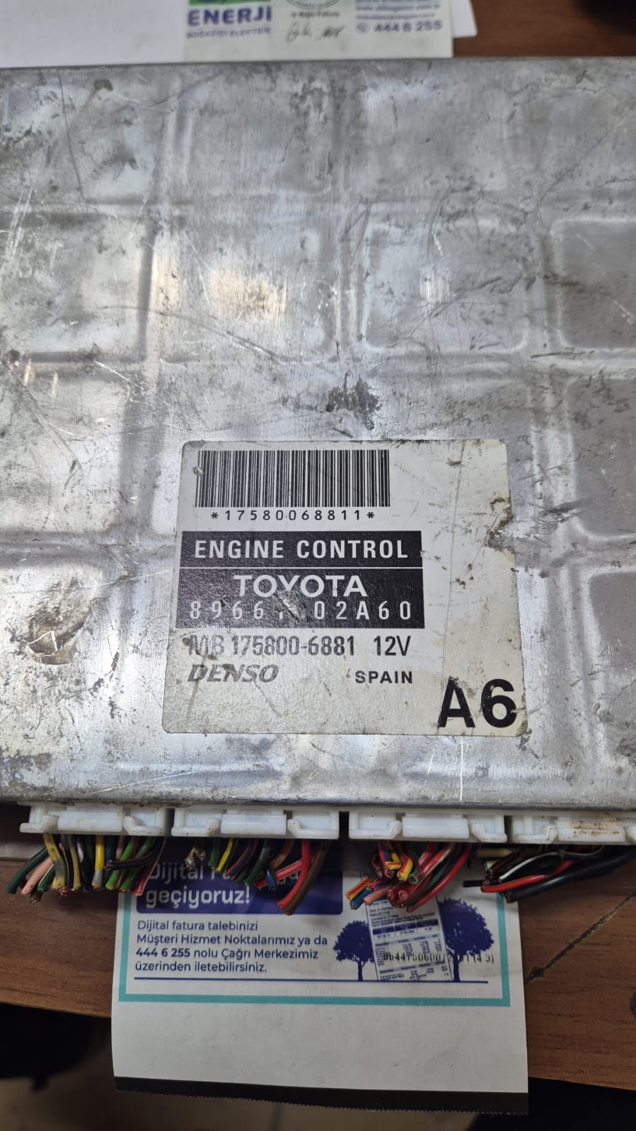 TOYOTA COROLLA 2.0 D4D MOTOR BEYNİ 89661-02A60  MB1758006881